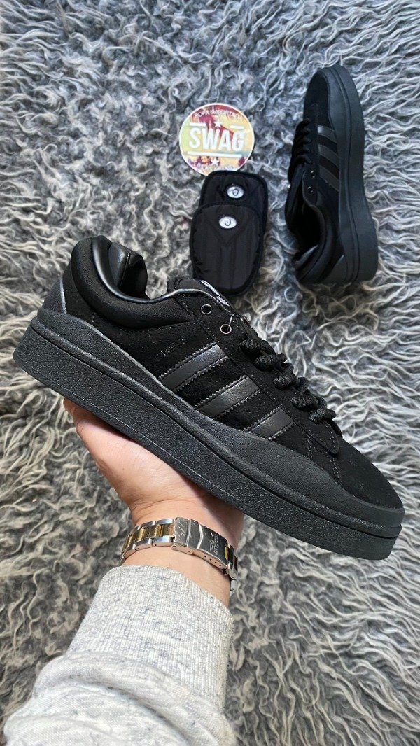 Producto - CAMPUS X BADBUNNY TRIPLE BLACK