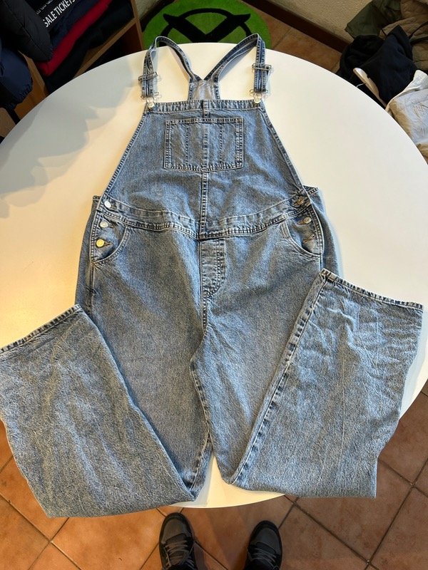 Producto - Jardinero Asos Desing (XL)