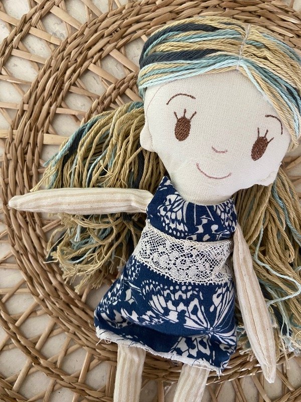 Producto - MUÑEQUITA