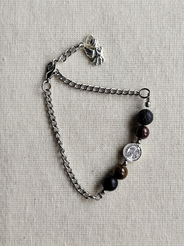 Producto - PULSERA SAN BENITO CON AZABACHE, GRANATE, VOLCÁNICA Y OJO DE TIGRE - Protección - 1