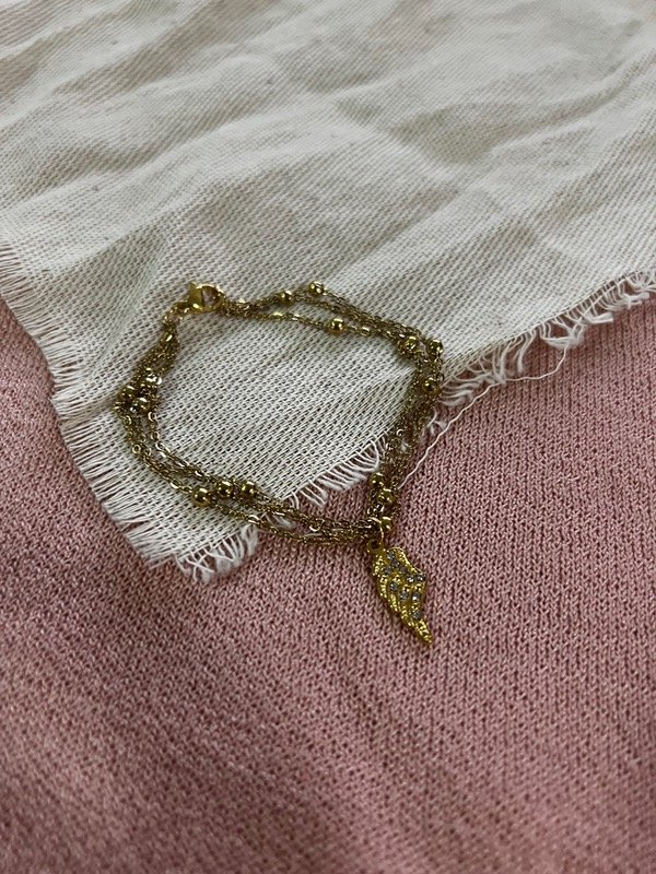 Producto - pulsera triple alita