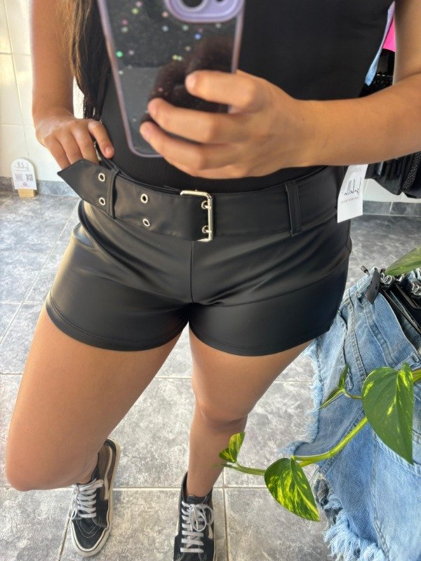 Producto - Short engomado con cinto