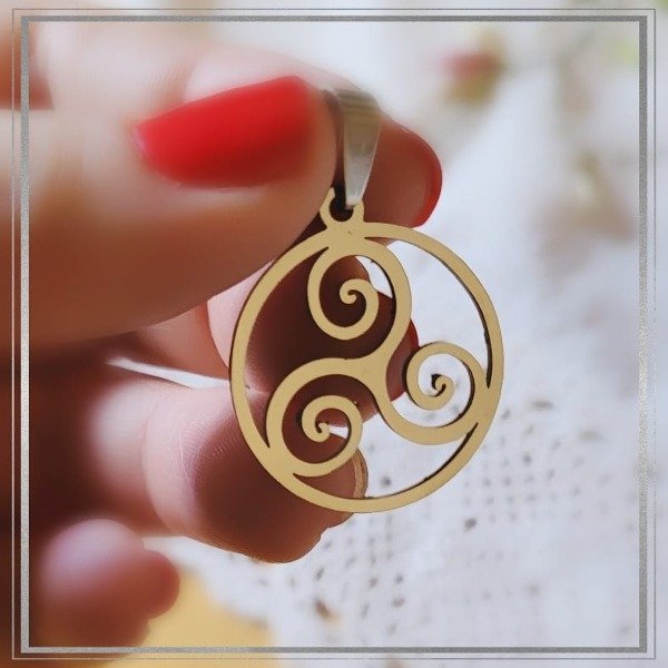 Producto - Dije trisquel celta