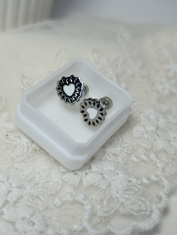 Producto - Abridor corazón esmaltado Acero Quirúrgico
