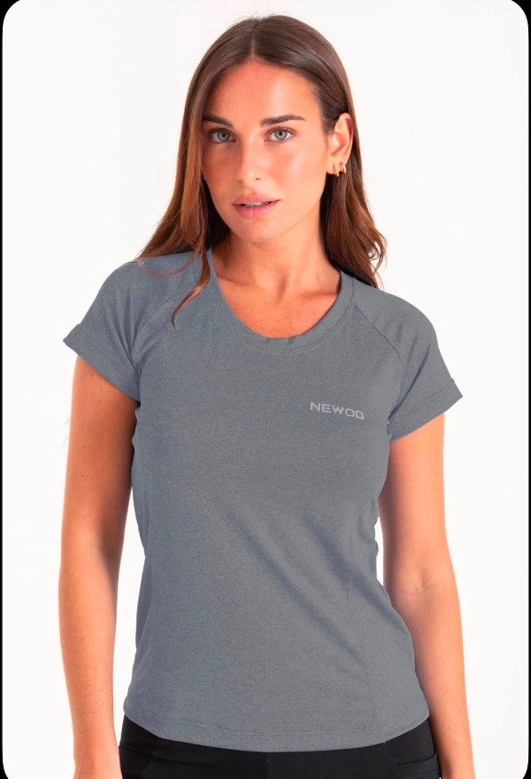 Producto - Remera NW gris oscuro