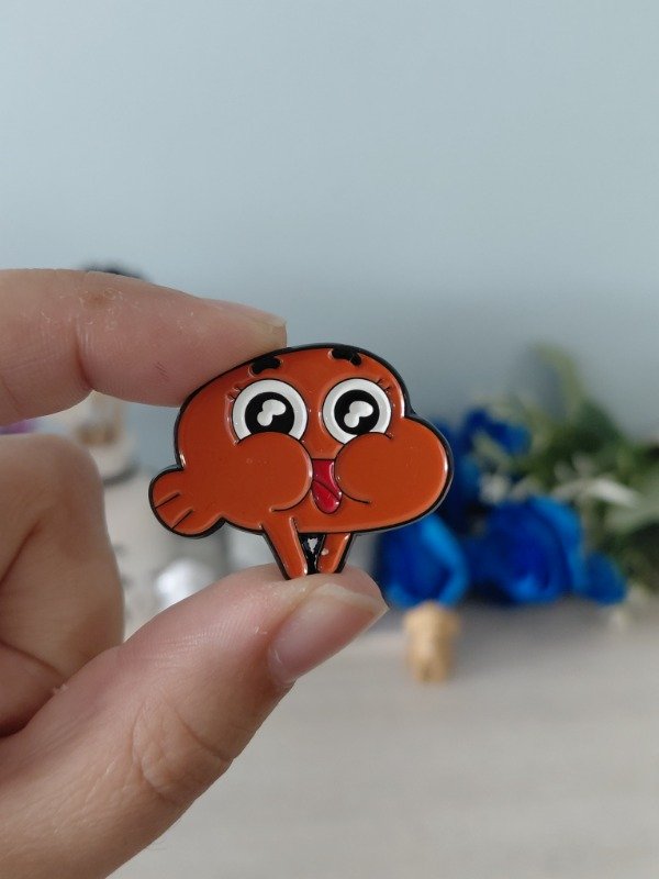 Producto - Pin metalizado - El increíble mundo de Gumball #0614