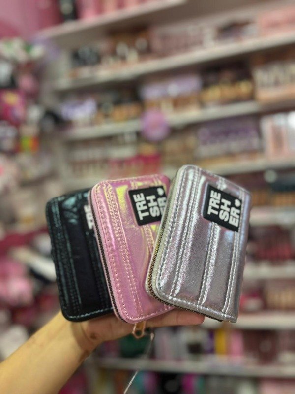 Producto - BILLETERA BRILLANTE POCKET COD 69