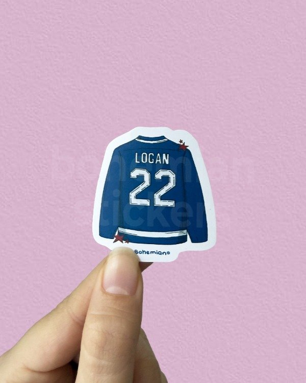 Producto - CAMISETA LOGAN - Sticker Individual de Off Campus