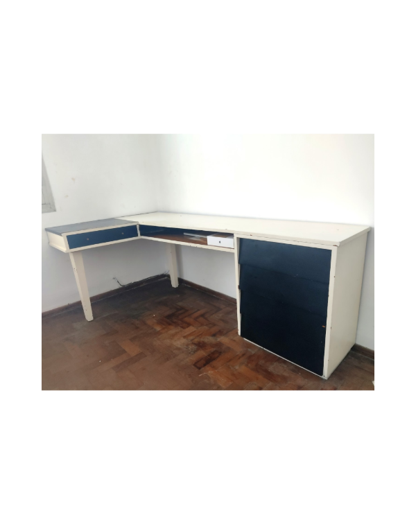 Producto - ESscritorio en L de madera / 119x210