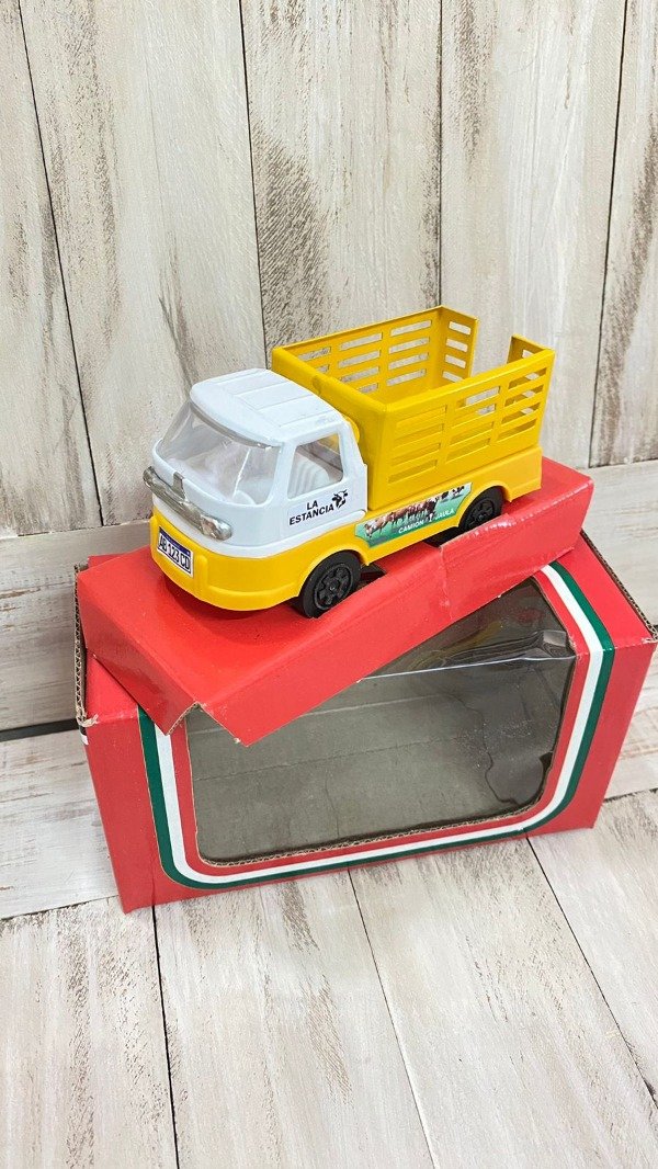 Producto - Camión jaula chico- Juguetes metálicos