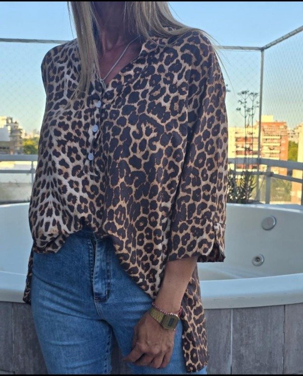 Producto - Camisa de seda print