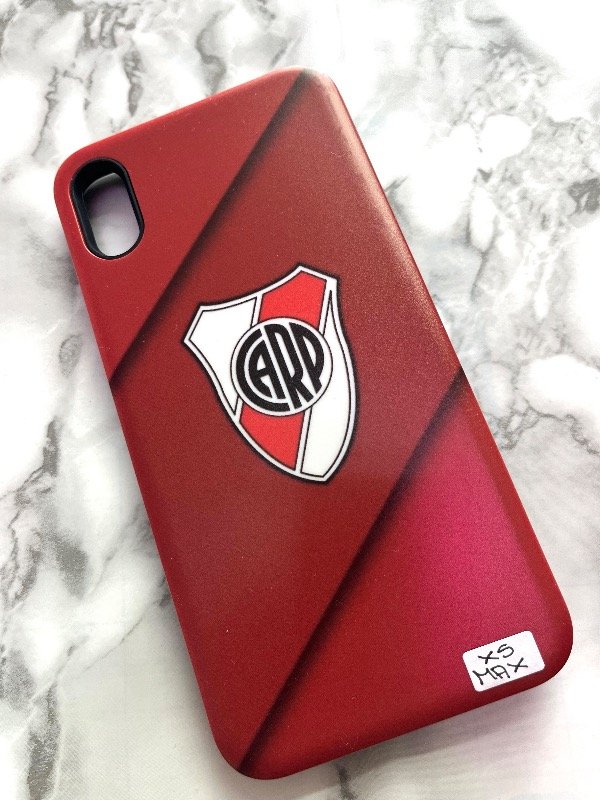 Producto - Funda reforzada con diseño ip Xs max
