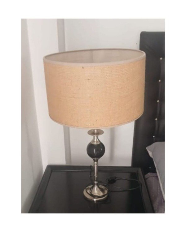 Producto - Lámpara de mesa com bocha cerámica