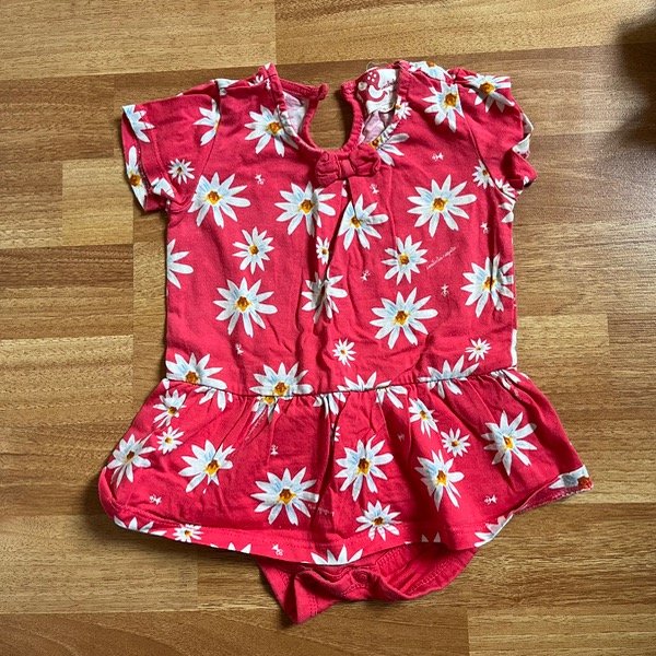 Producto - Vestido Margaritas 9M