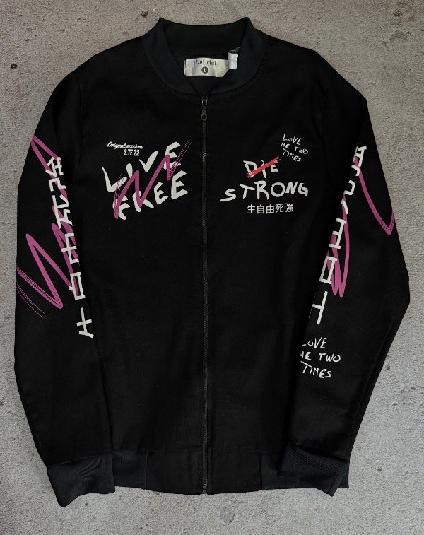 Producto - Campera graffiti