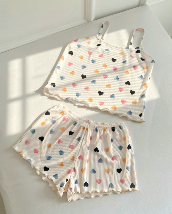 Producto - Pijama morley rulete natural con corazones