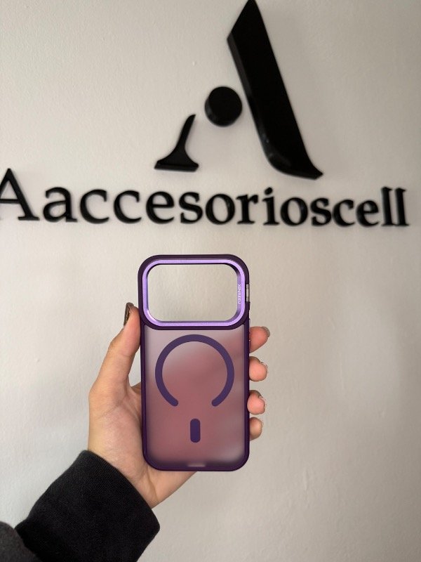 Producto - Funda Titanium IPhone 17 Pro