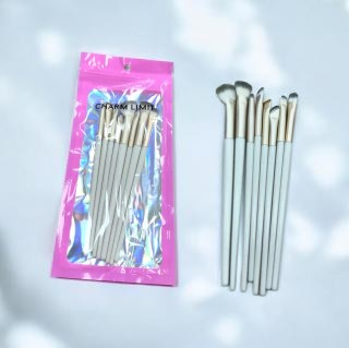 Producto - SET X8 BROCHAS - CHARM LIMIT