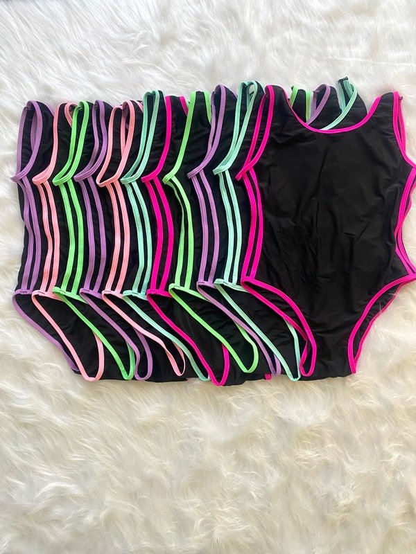 Producto - Malla Deportiva con tiras de colores art 1000 (precio por docena)