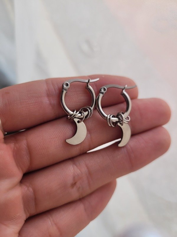 Producto - Argollas con dije lunita + argollitas mini AQ