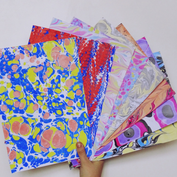 Producto - Pack de papeles  A4 surtidos