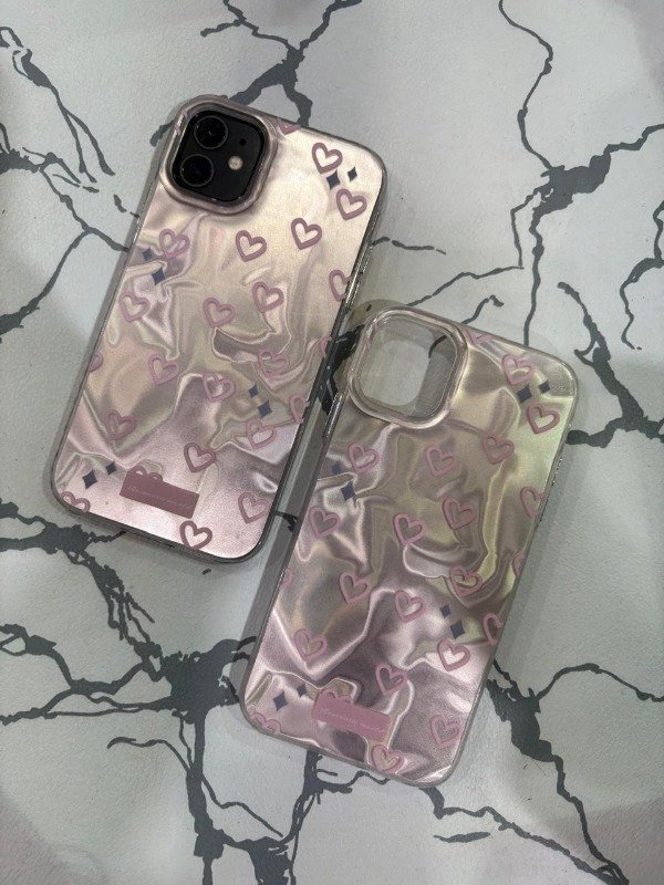 Producto - case corazon holografica iph 14 pro max