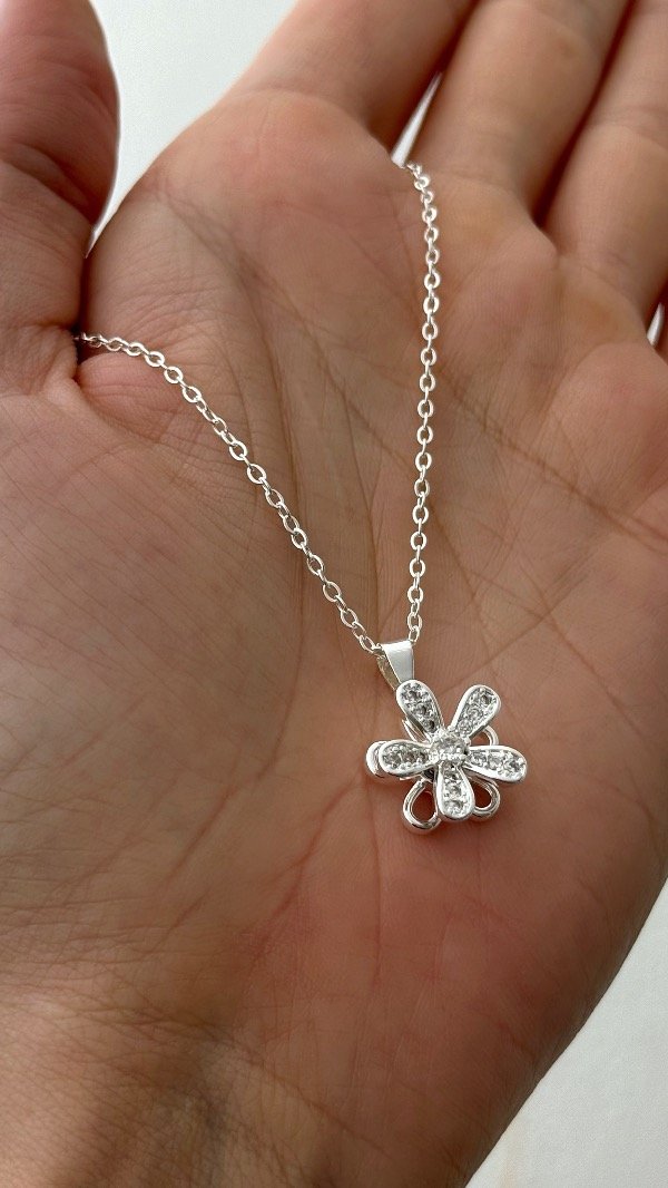 Producto - Collar giratorio flor cubic 40cm ACERO BLANCO