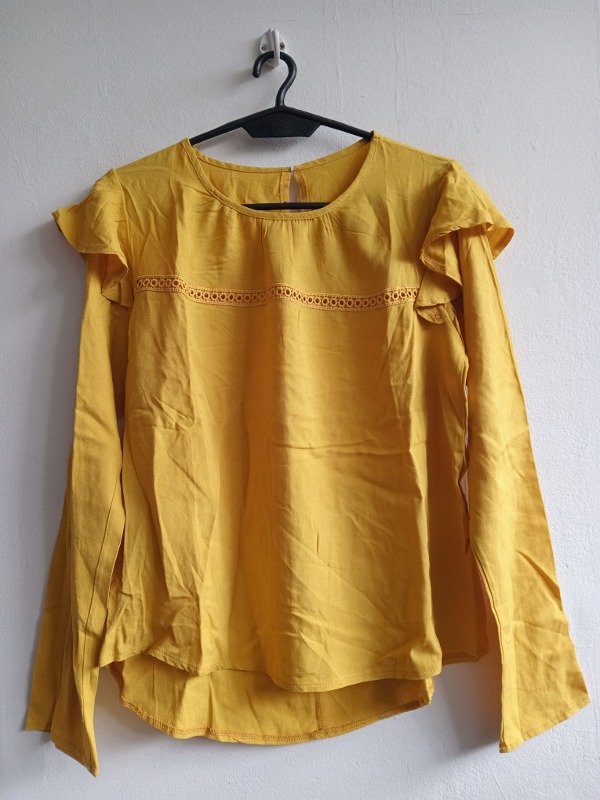 Producto - Blusa de fibrana (no elastizado) Siza 50cm Largo 55cm.T.M