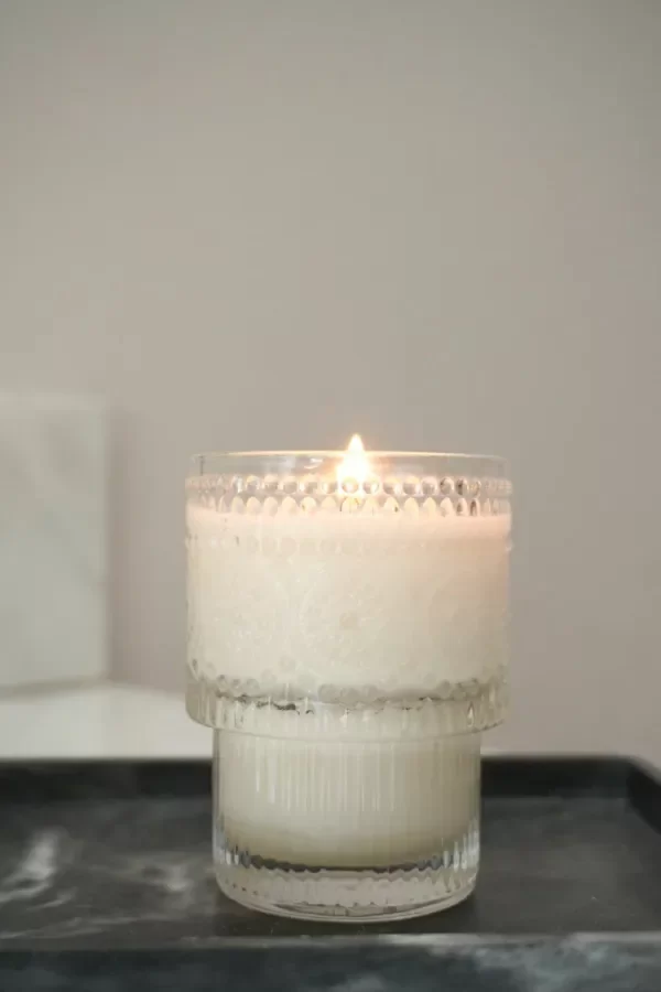 Producto - Carved candle
