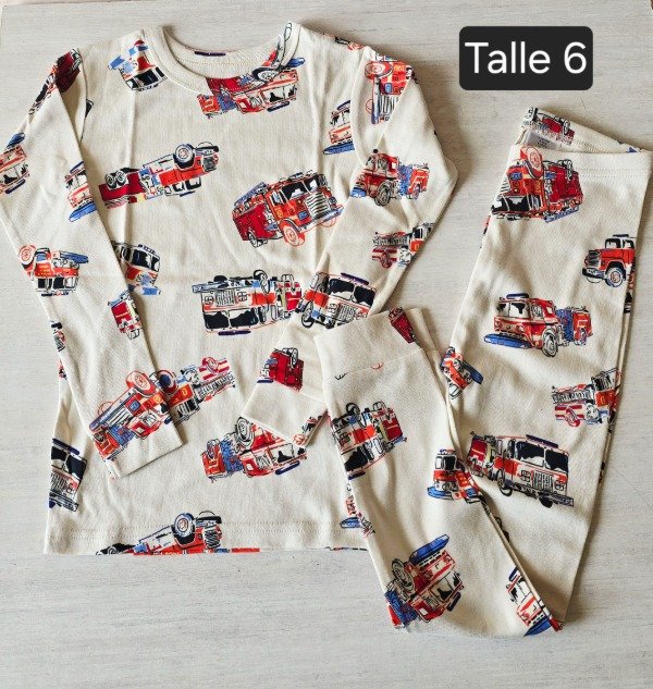 Pijama gap talle 6 camiones
