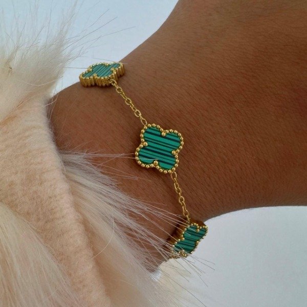 Producto - PULSERAS DORADAS TREBOLES VERDES