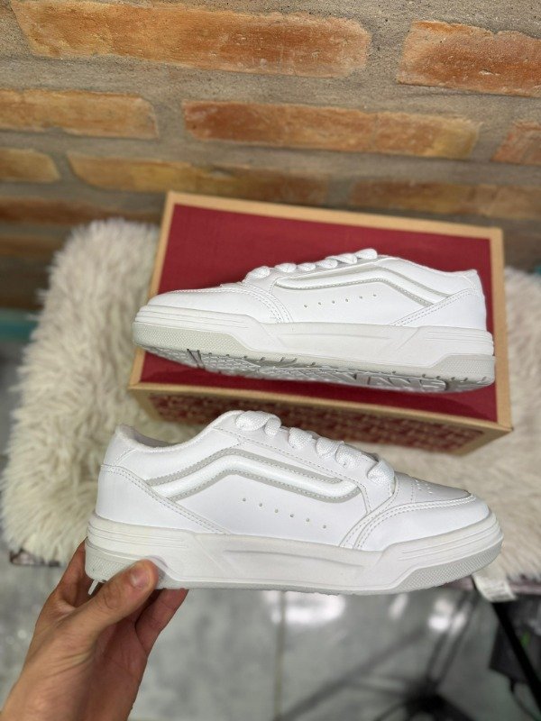 Producto - VANS HYLANE BLANCO