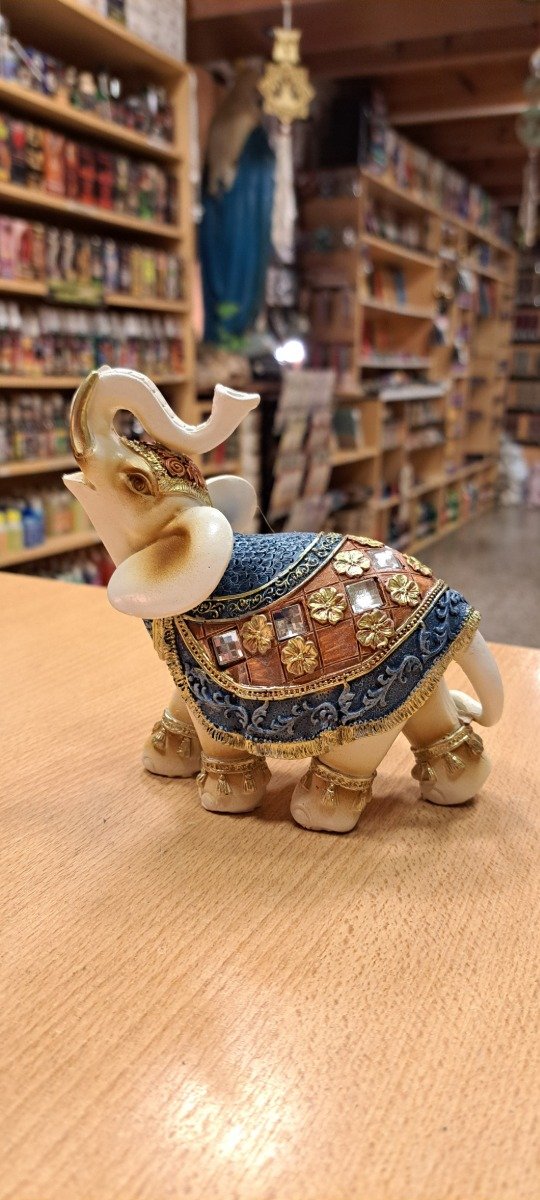 Producto - Elefante estilo Hindú decorado con espejos 14 cm