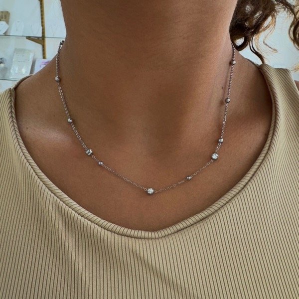 Producto - CHOKER ACERO PUNTO DE LUZ Y ESFERAS