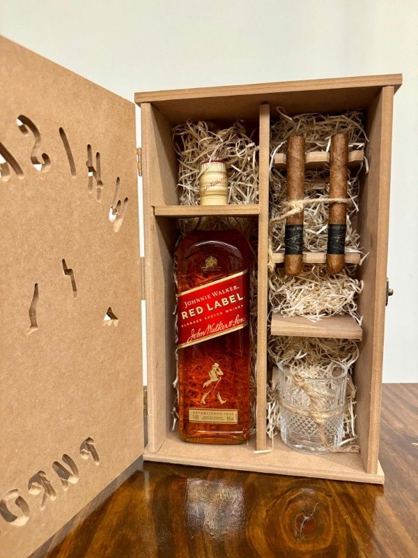 Producto - Caja de Whisky Johnnie Walker Red Label 1lt + Puros + Vaso de regalo! - 8
