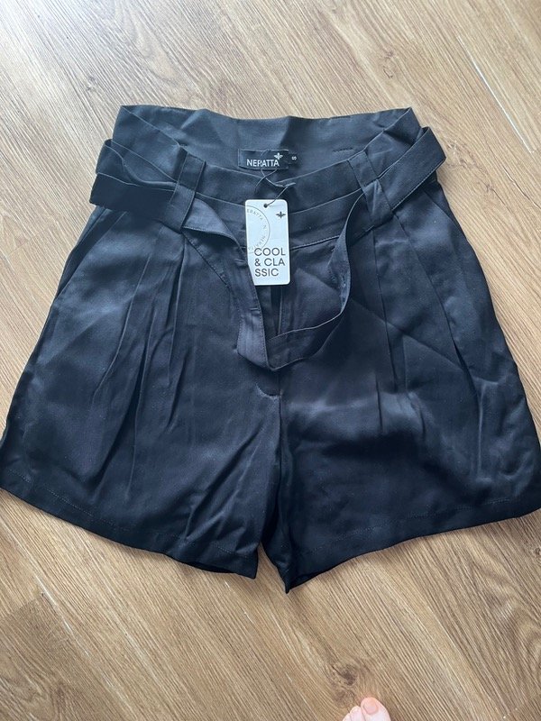 Producto - NERATTA NUEVO CON ETIQUETA TALLE S