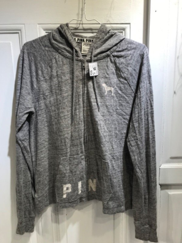 Producto - Buzo PINK gris gaspeado con cierre logos blancos- Talle S - PRECIO: 50x