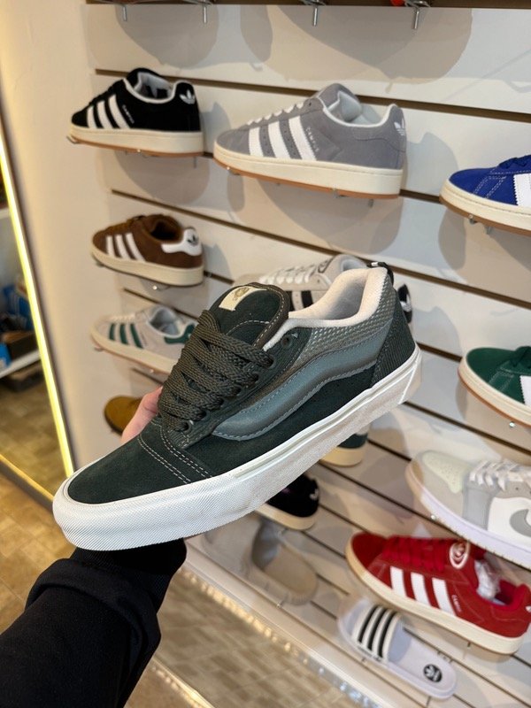 Producto - Vans knu verde oscuro