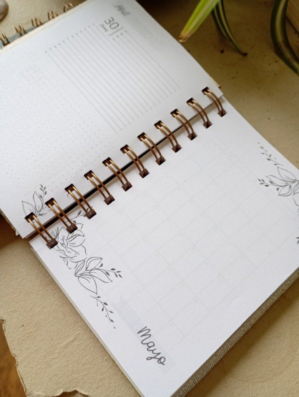 Producto - Agenda 2026 rosa - 8