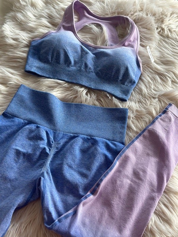 Producto - TOP DEGRADÉ Y CALZA LARGA LILA/CELESTE
