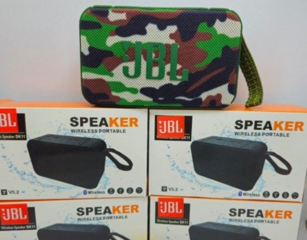 Producto - PL336 PARLANTE TIPO JBL SK119