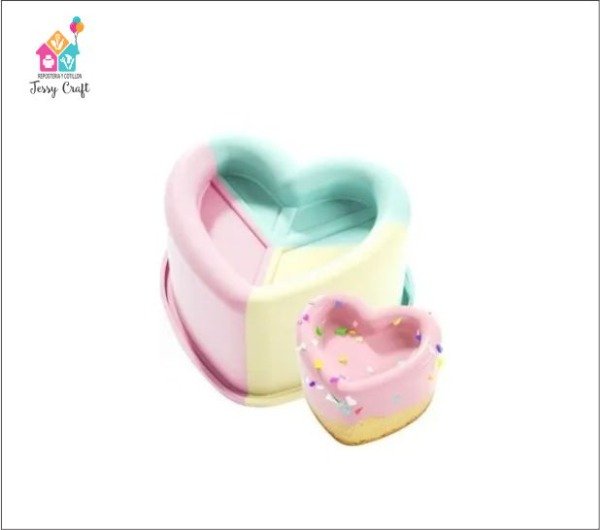 Producto - Molde de Silicona - Mini Torta forma corazón con bordes