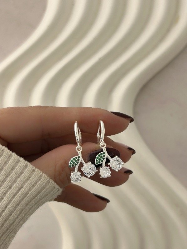 Producto - ARGOLLAS DE PLATA CEREZAS TRANSPARENTES 0878