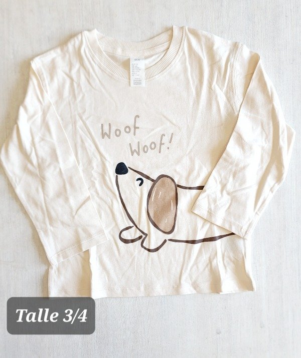 Remera manga larga HyM talle 3/4 perro