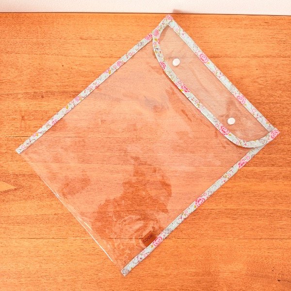 Producto - SOBRE CRISTAL A4 con BROCHES Flores Pastel