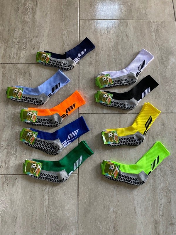 Producto - Medias antideslizante de niño colores