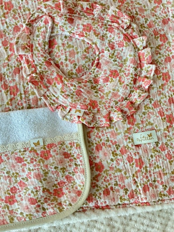 Producto - Box baby cotton liberty rojo y beige