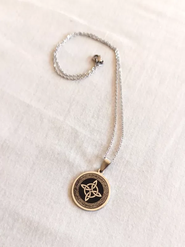 Producto - Collar Nudo de Bruja