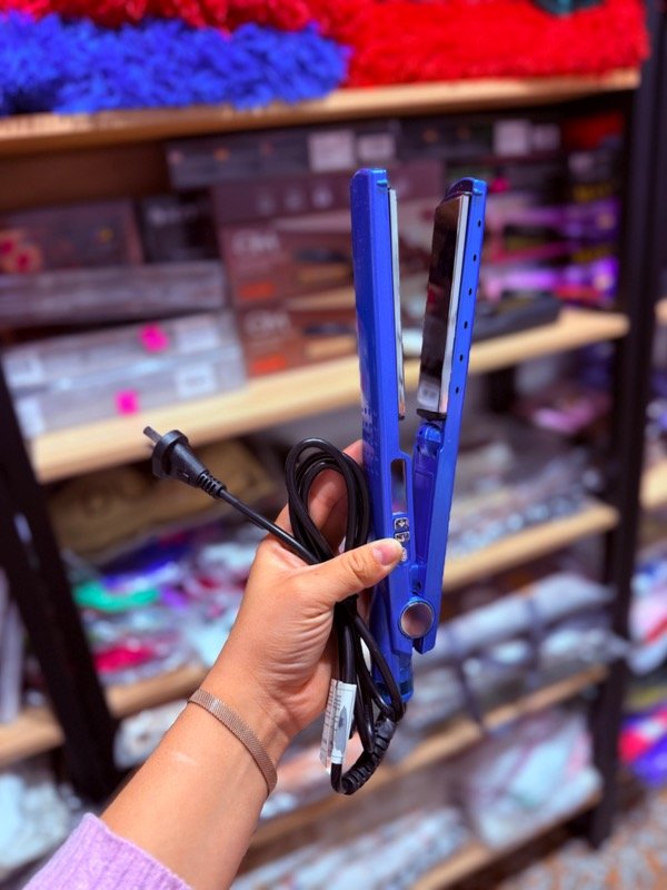 Producto - Plancha de pelo titanium