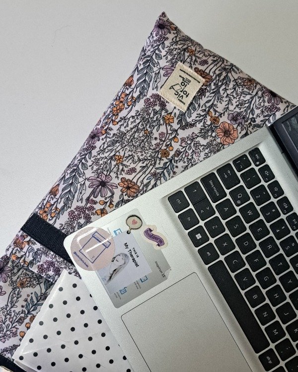 Producto - Funda para notebook Vera Vintage IMPERMEABLE - 1